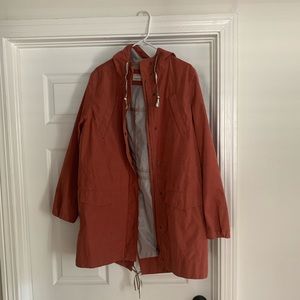 Marine Layer Mille Raincoat. Large.